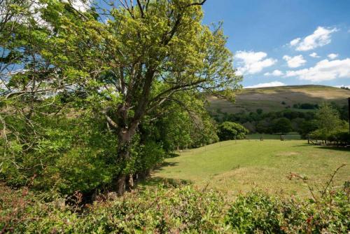 Oaker Farm Holiday Cottages - Haddy's Hut