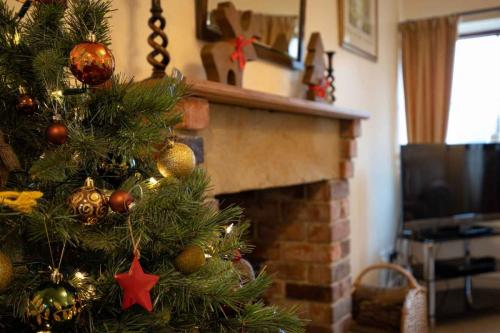 Winhill Cottage - Oaker Farm Holiday Cottages